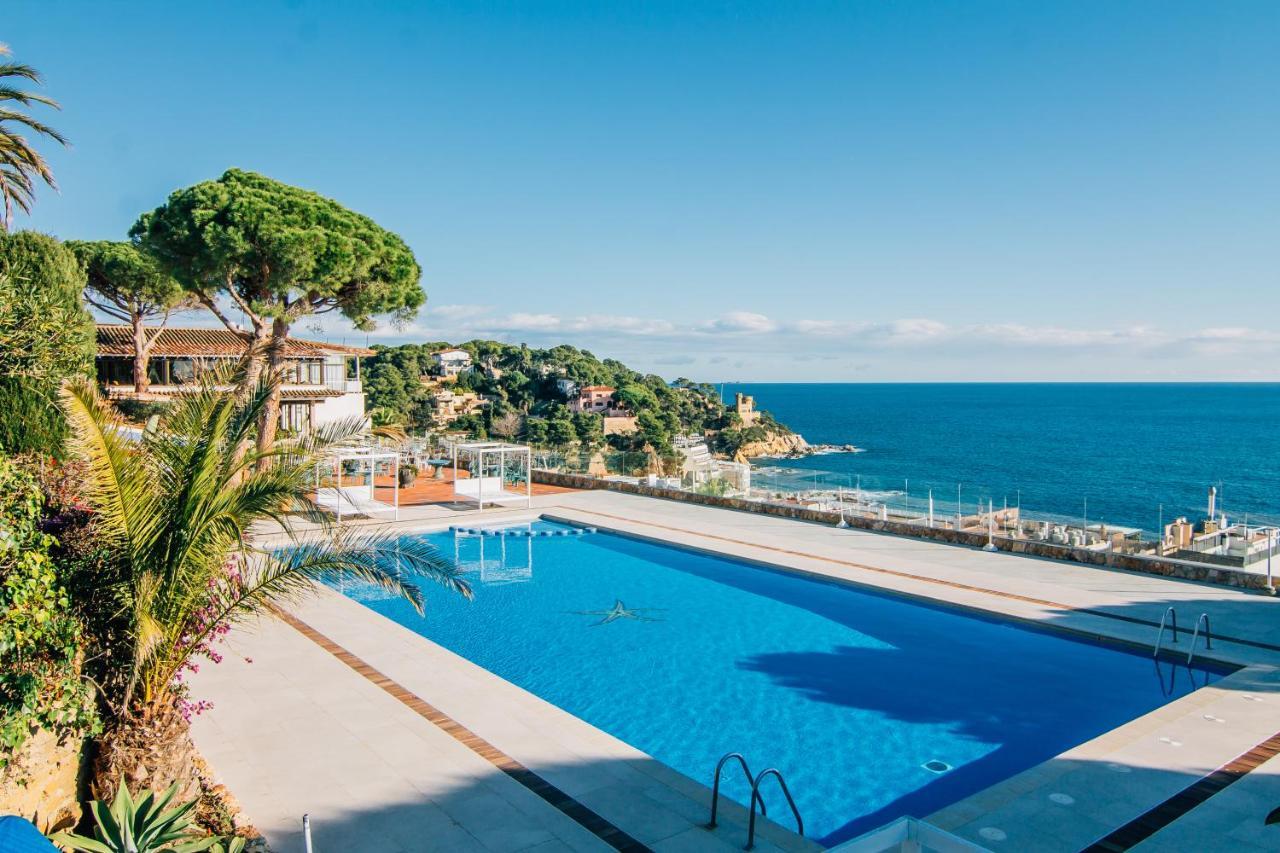 Hotel Roger De Flor By Seleqtta Lloret de Mar Bagian luar foto