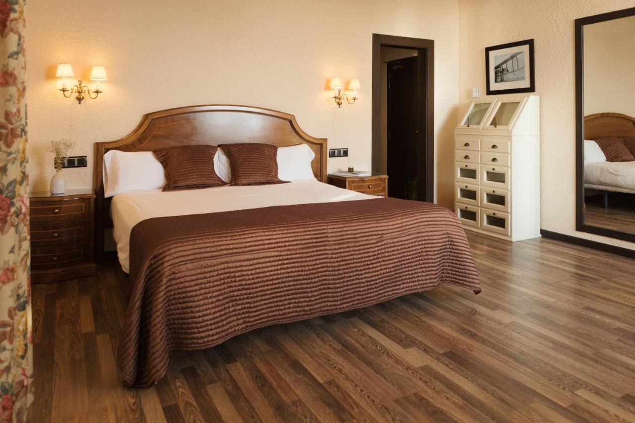 Hotel Roger De Flor By Seleqtta Lloret de Mar Bagian luar foto